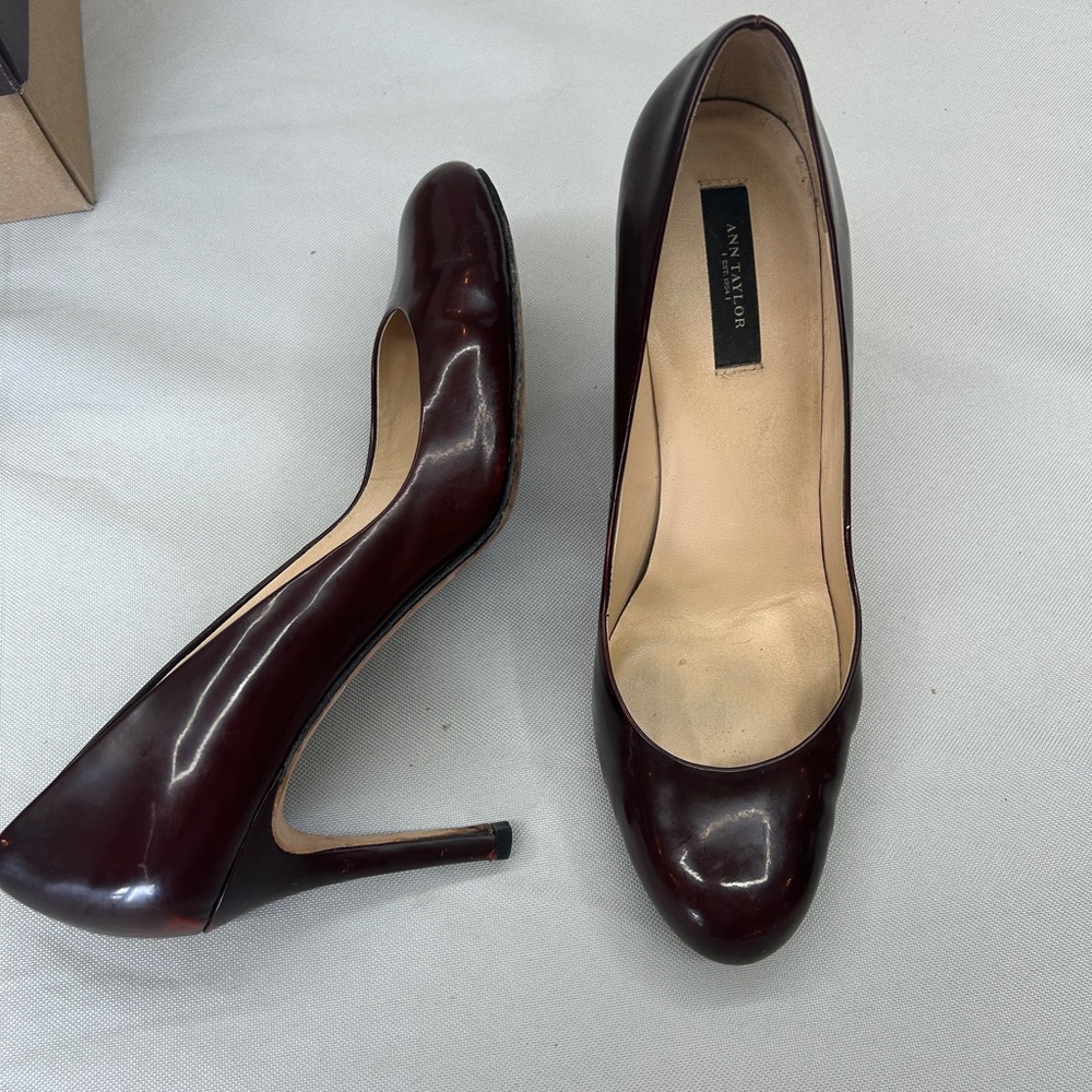 Ann Taylor Dark Red Heels